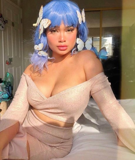 Cleo Lazuli hd star images