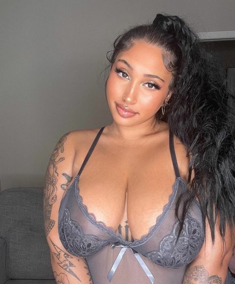 Jeanette prakash Profile pic