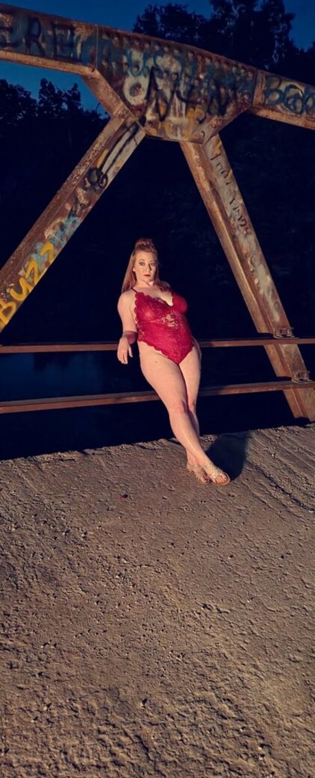 Ivy St George free pornstar pic