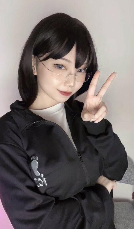 Hakaosan Patreon high quality model image