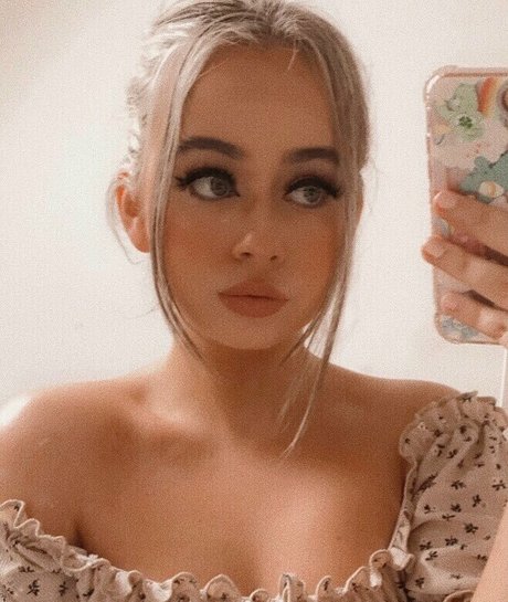 lilhunnixo pretty model photos