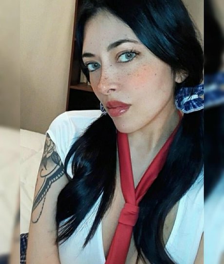 Lucyboom beautiful model pics