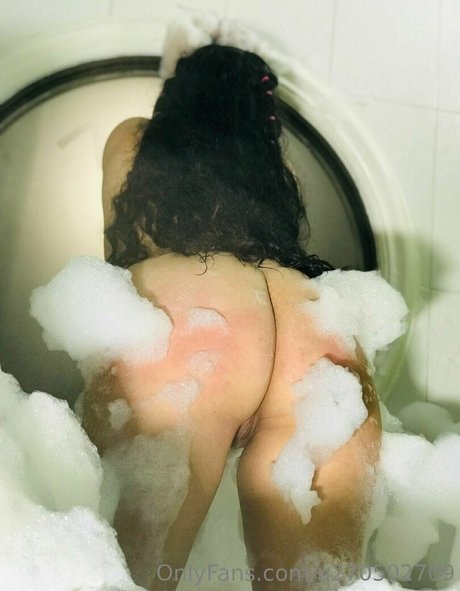 ninavergara29 model high quality image