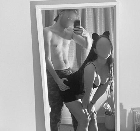 shawn charlotte naked star images