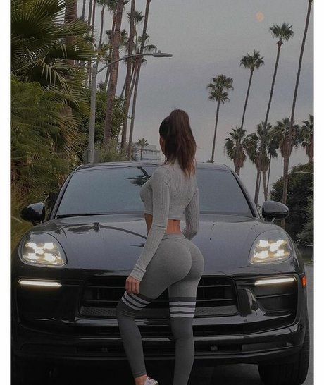 skinny milf onlyfans art xxx pictures