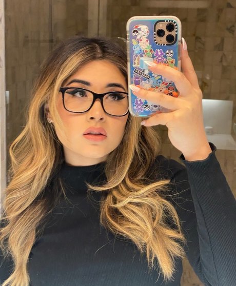 yourprincesslol model exclusive photo