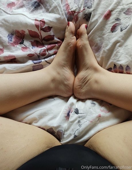 farrahpfister naked star archive