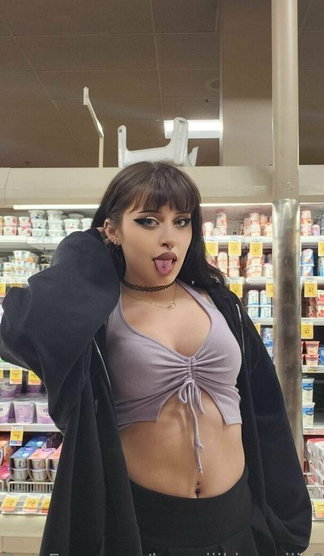 Rue Hernandez pornstar xxx picture