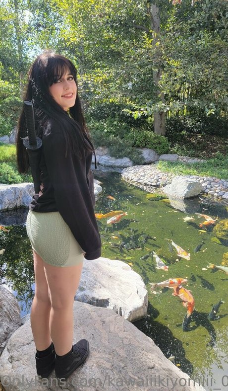 Rue Hernandez star best images