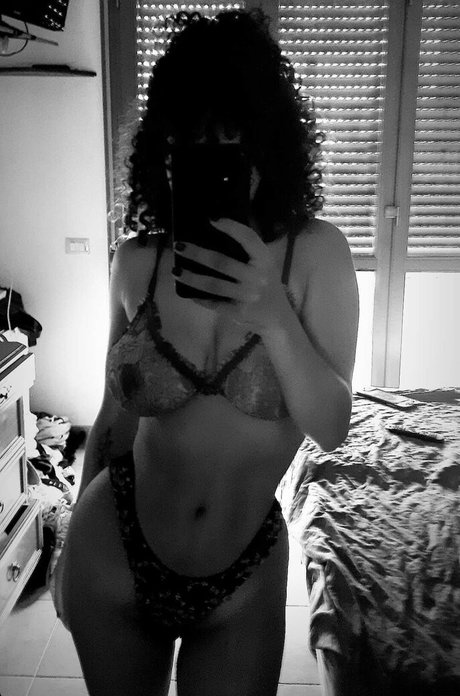 bisou cs porn actress archive