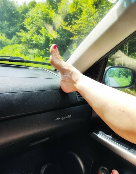 Emily Glass pornstar nude photo