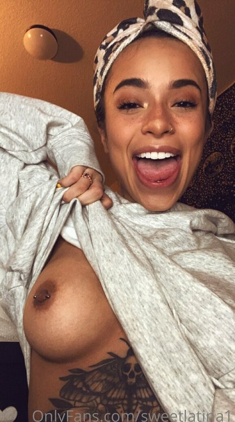 trans milf onlyfans hot nude pic