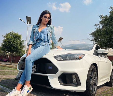 Yeo Speed sexy pornstar galleries