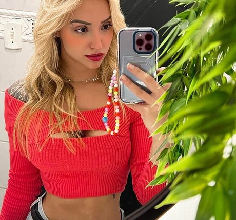 Leticia Ferrazzani pornographic star galleries