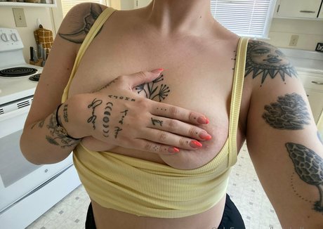 beach blonde onlyfans free nude img