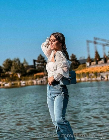 juliawind high quality actress gallery