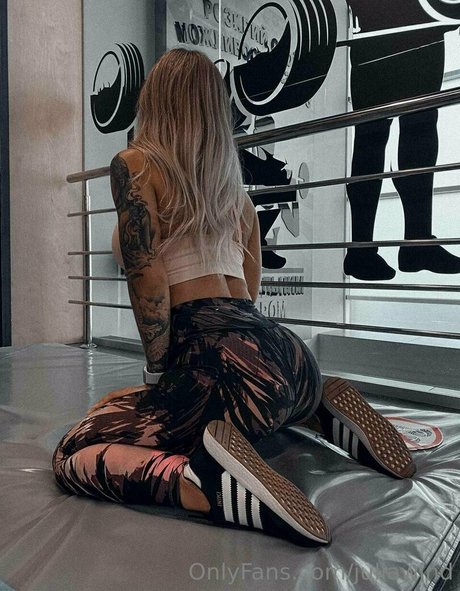 juliawind art pornstar image