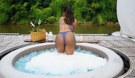 Its Me Sai nude model galleries