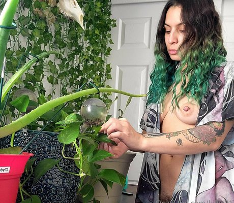 kikix91 nice actress pics