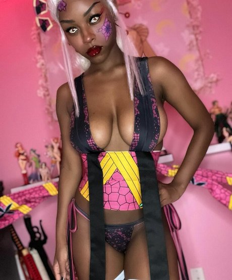 ElectricbumSky top actress pic