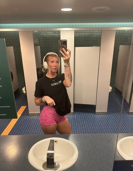 anitaplaya xxx pornstar pic