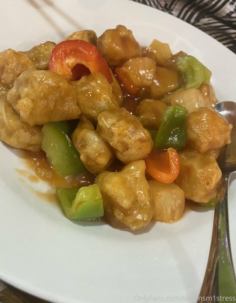 brookes world naked pornstar img