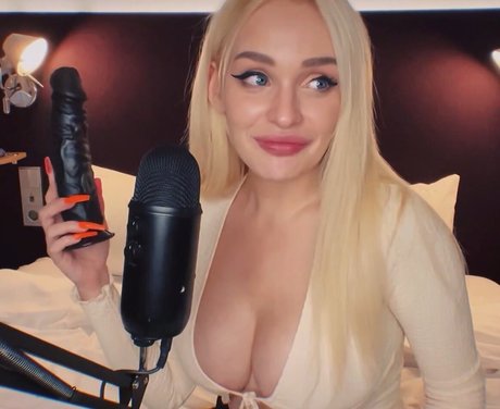 Arina SL model top galleries