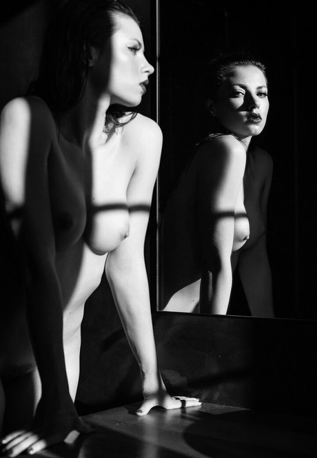 Sophie Natalchuk model pornographic pic