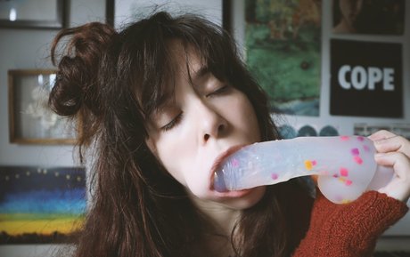 Milkwebs star erotic photos