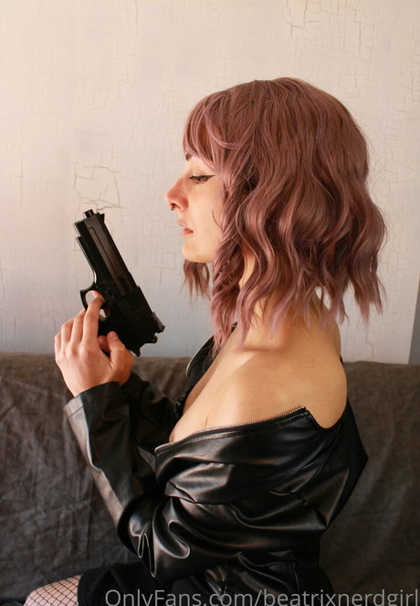 beatrixnerdgirl star erotic images