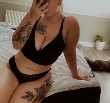 Van sen pornstar nude pics