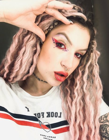 dear anasteisha8 top model pics