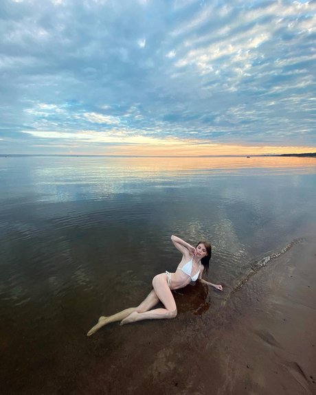 Anastasia Ditmar best model image