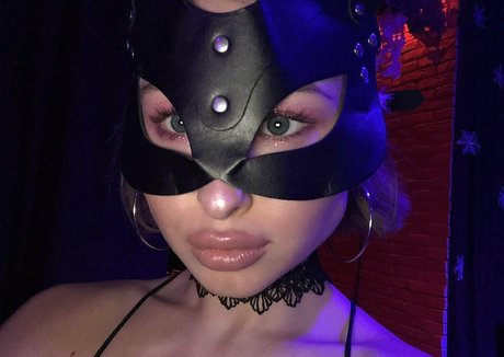 elllleeee naked model archive