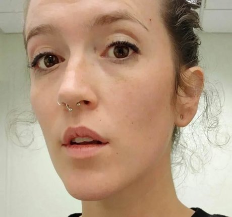 etidsteaz29 perfect model img