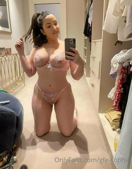 gfe sophie star nude galleries