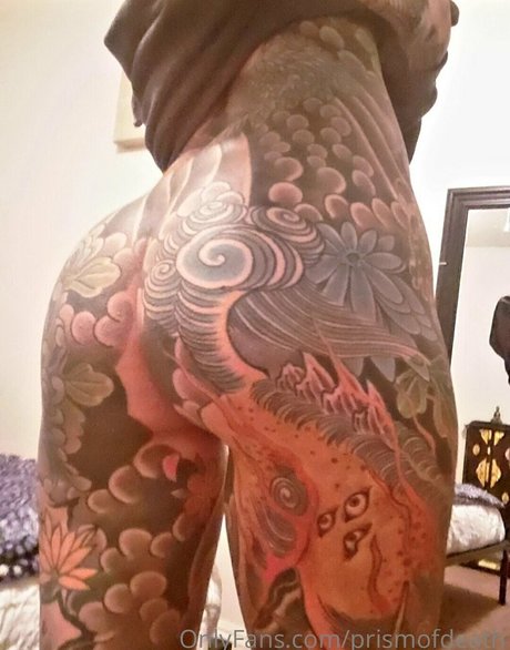 prismofdeath erotic star image