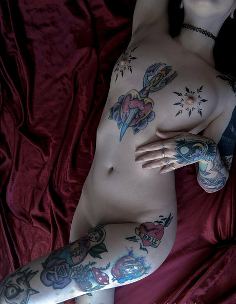 Midnight Mary star nice pictures