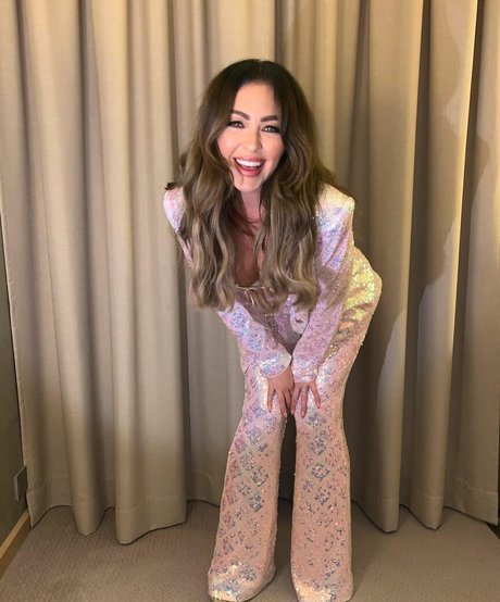 Natasha Hamilton erotic actress photo