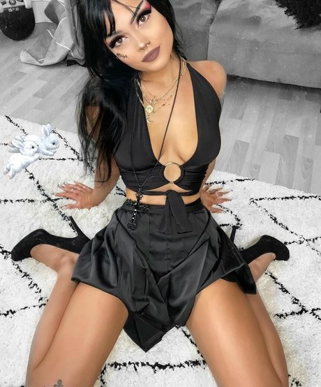 Portsmouth model perfect images