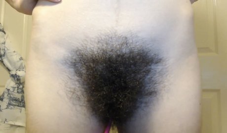 xoBondaixo model hd pic