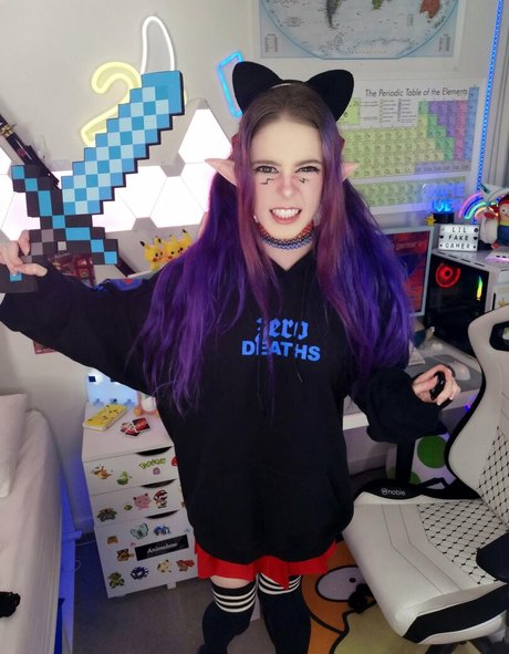 lilfakegamer pornstar naked photos