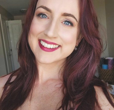 Emma Orchid art actress img