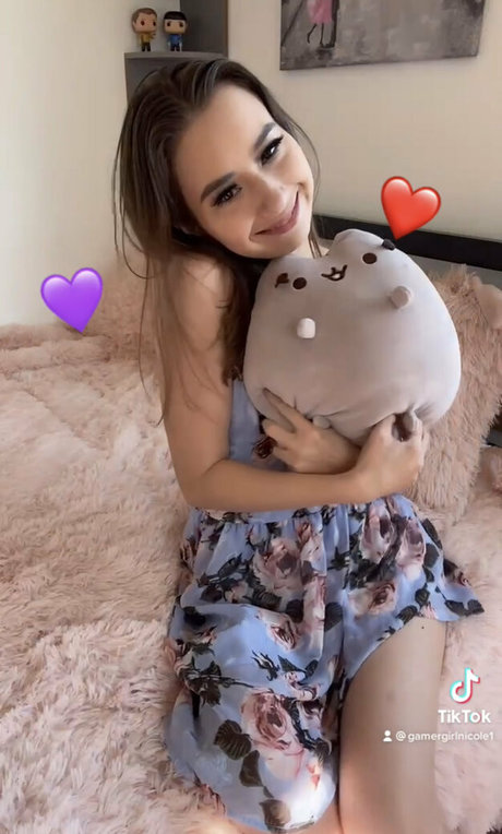 nicoleauclairfree sex actress archive