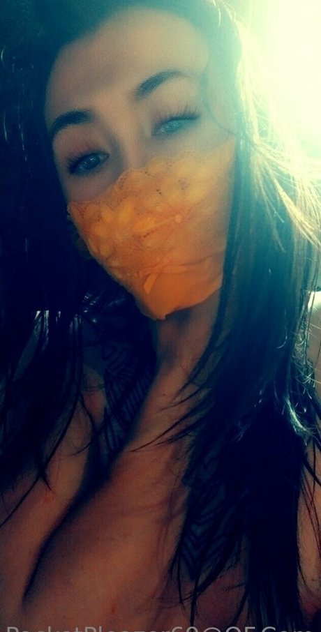 pocketpleazer actress pic