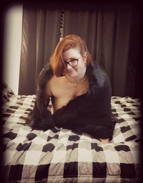 taylorpayn model naked gallery