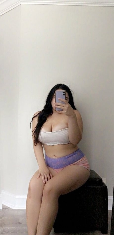 yoshiiix pornstar top pic