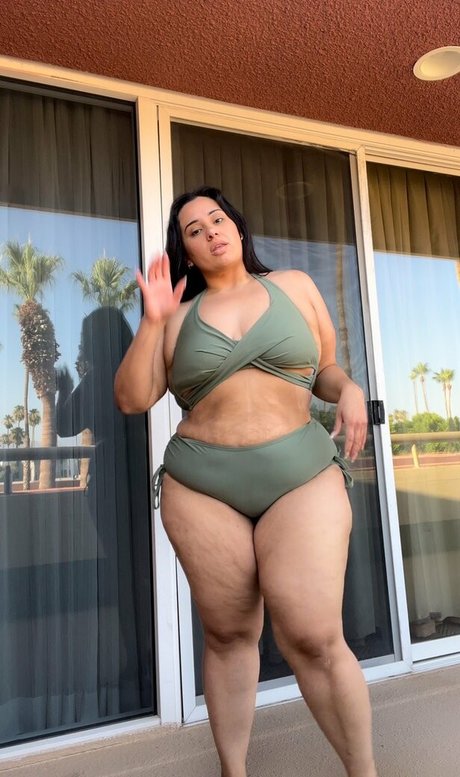 Datgorl hot star pic