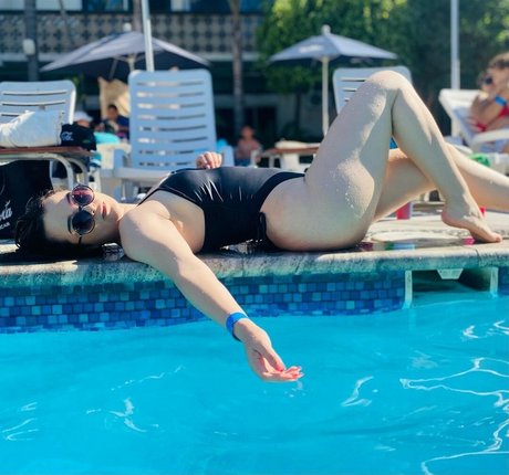 Valeshhh sex actress pics