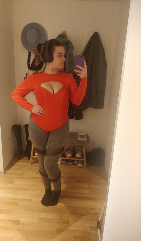 chikaracosplay star art pics